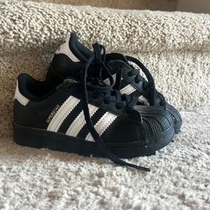 Adidas superstar shoes